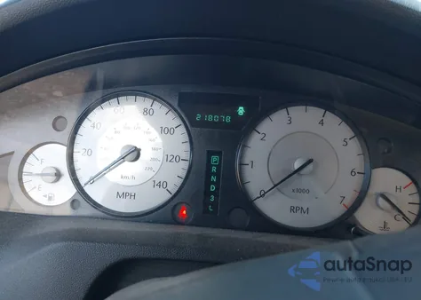 2010 Chrysler 300 Touring/Signature Series/Executive Series из США, поврежденный, VIN 2C3CA5CV8AH218073